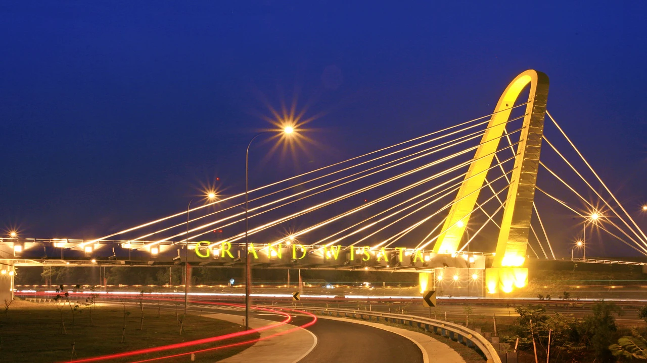 Jembatan di Grand Wisata Bekasi