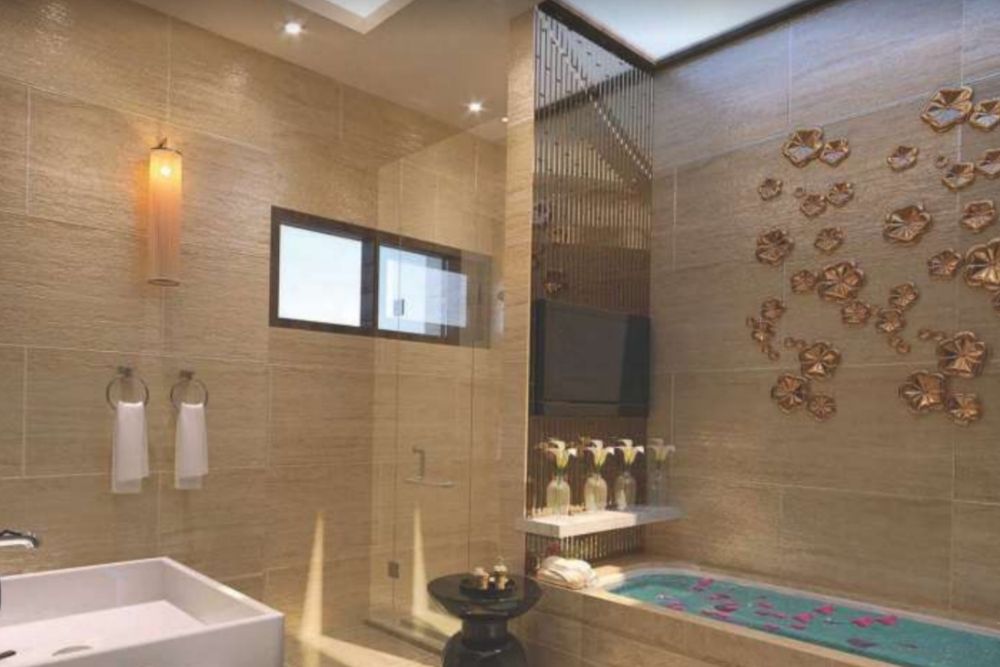 bathtub pribadi di unit rumah cluster maimi